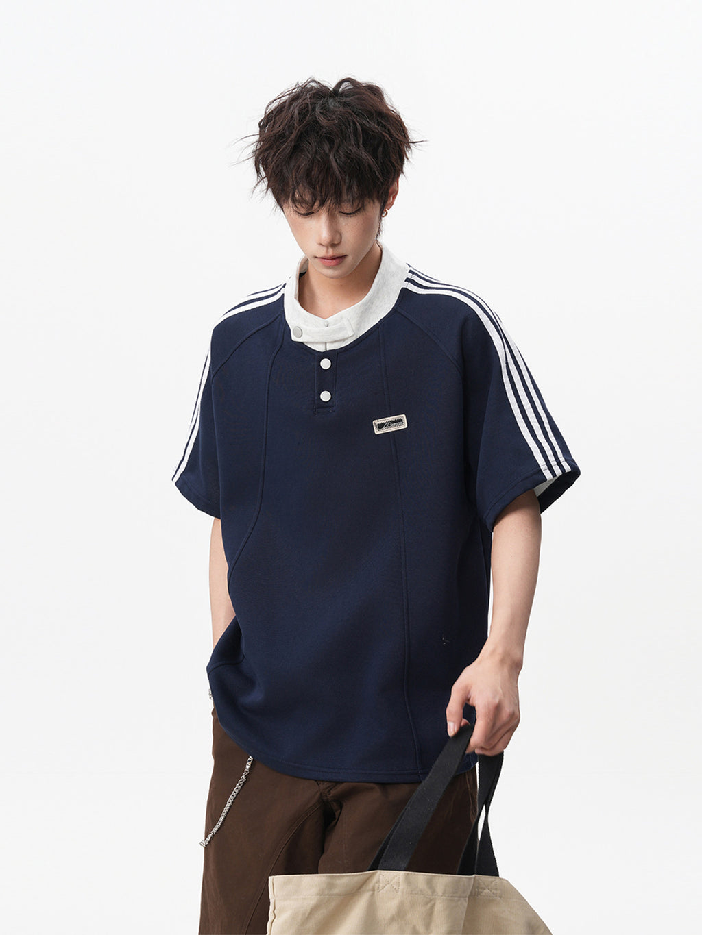 American retro three-stripe polo shirt, short-sleeved, unisex, summer preppy style, Henley collar T-shirt, youthful, three-quarter sleeve.